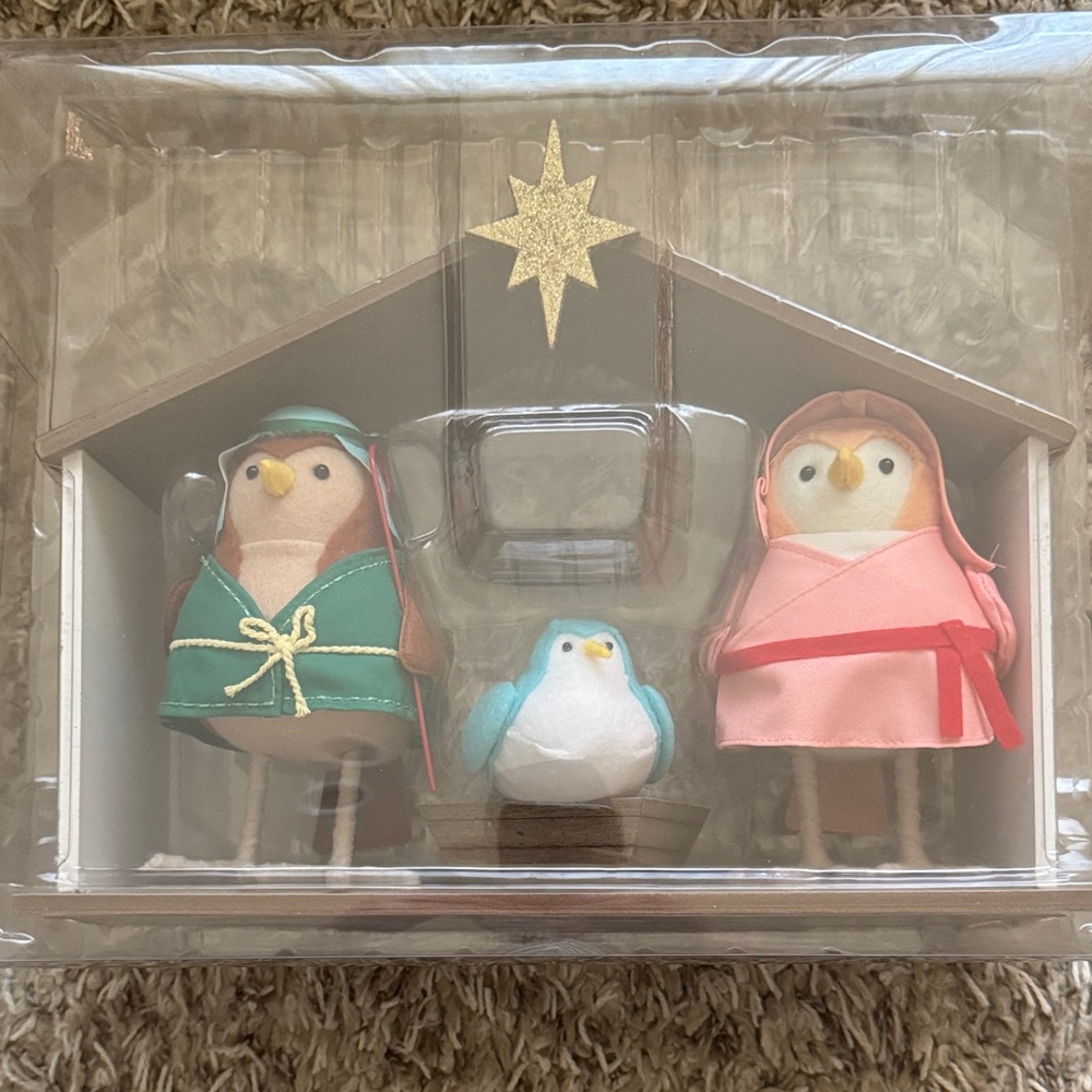 NIB Target Nativity Bird Figurine Set